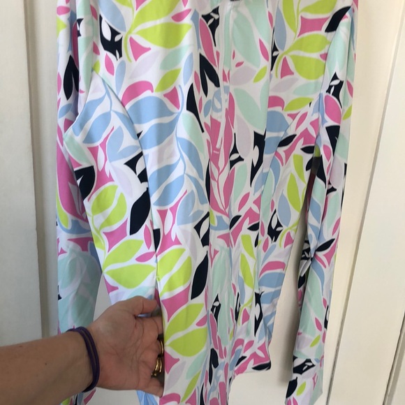 Tommy Bahama Xl golf/tennis half zip - Picture 3 of 7